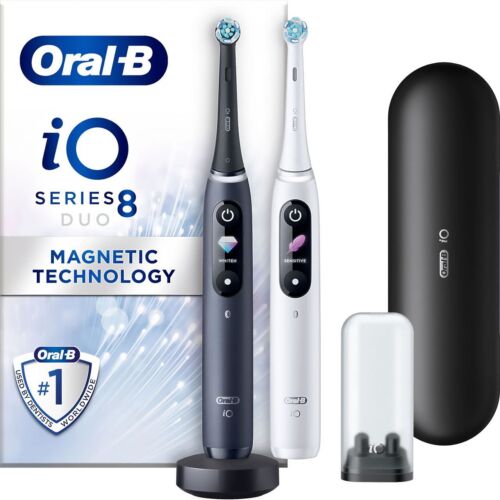 Oral B iO™ 8 Electric Toothbrush With Timer White Alabaster & Black Onyx